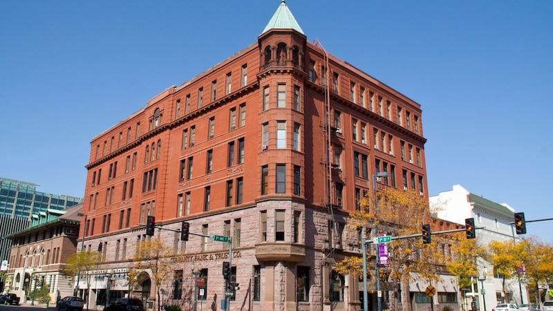 CLosing Cloud - Real Estate CRM Workflows for Agents in Cedar Rapids, IA