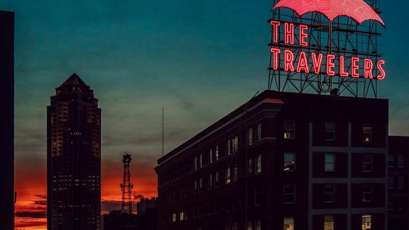 CLosing Cloud - Real Estate CRM Workflows for Agents in Des Moines, IA